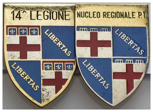 ITALIA. Distintivo Guardia di Finanza Bologna 14° legione e Nucleo Regionale P....