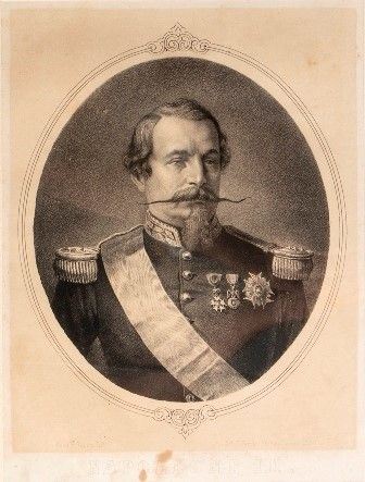 Francia, Secondo Imperoo, Stampa raffigurante Napoleone terzo...  - Asta Fashion & Luxury - Militaria e Ordini Cavallereschi - Memorabilia e Fotografia Antica - Bertolami Fine Art - Casa d'Aste