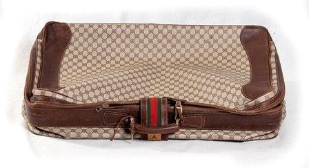 GUCCI
VALIGIA IN PELLE E TELA
Anni ‘70...