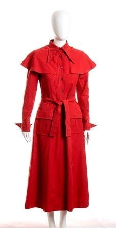 OSSIE CLARK
ABITO IN GABARDINE DI LANA
Inizio anni ‘70...  - Auction Fashion & Luxury, Gioielli, Memorabilia, Militaria, Medaglie e Ordini Cavallereschi - Bertolami Fine Art - Casa d'Aste