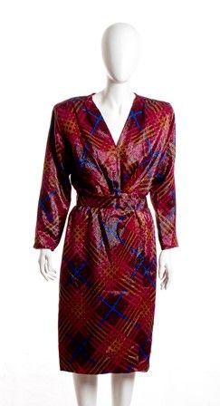 SAINT LAURENT RIVE GAUCHE
100% polyester blend woman dress. Mass production...  - Auction Fashion & Luxury, Gioielli, Memorabilia, Militaria, Medaglie e Ordini Cavallereschi - Bertolami Fine Art - Casa d'Aste