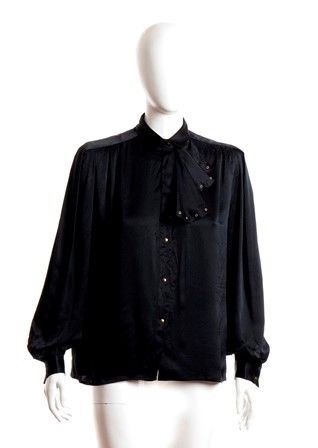 THIERRY MUGLER
CAMICIA  vintage...  - Auction Fashion & Luxury, Gioielli, Memorabilia, Militaria, Medaglie e Ordini Cavallereschi - Bertolami Fine Art - Casa d'Aste