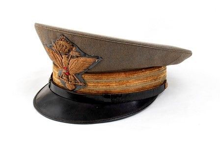 Italia, Regno Militaria Berretto SMOM da comandante di Treno Berretto m. 34 ...  - Auction Fashion & Luxury, Gioielli, Memorabilia, Militaria, Medaglie e Ordini Cavallereschi - Bertolami Fine Art - Casa d'Aste