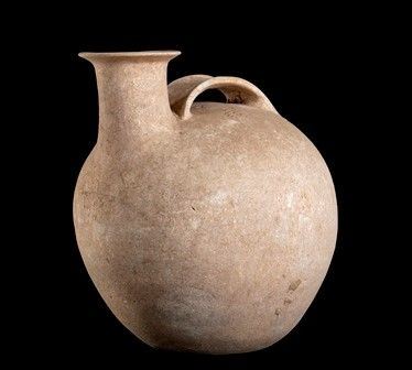 GRANDE ASKOS CANOSINO
Canosa, III secolo a.C.
alt. cm 38

Intatto.

Provenienza...