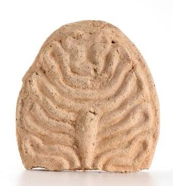 UTERO VOTIVO
IV - III secolo a.C.
Terracotta, cm 15 x 14

Provenienza
Collezion...