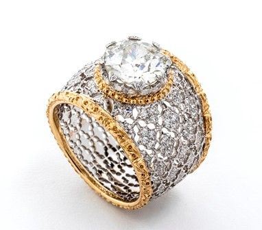 Anello con diamanti - manifattura BUCCELLATI, Milano...