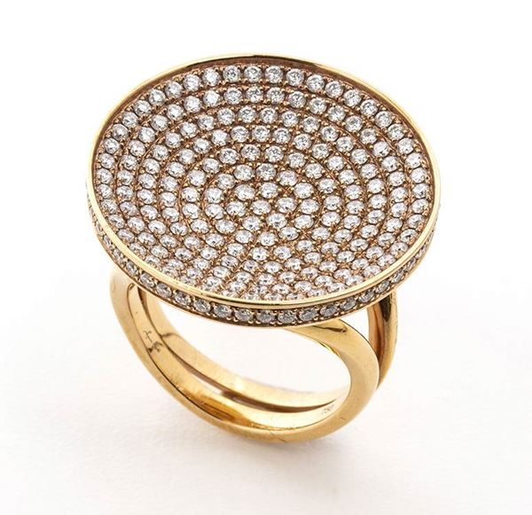 Anello in oro e diamanti -  manifattura GIANNI CARITA'...