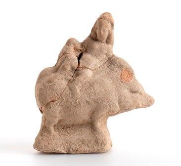 STATUETTA DI CINGHIALE CON BAMBINO
III - II secolo a.C....