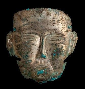 MASCHERA FUNERARIA IN ARGENTO
Cina, dinastia Liao...  - Asta Arte Asiatica e Tribale - Bertolami Fine Art - Casa d'Aste