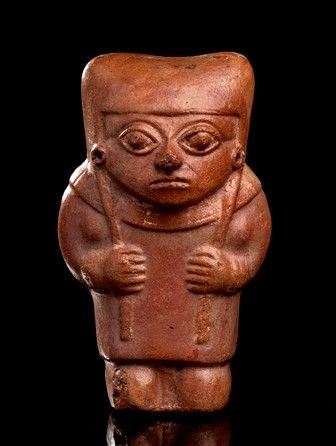 FIGURA ANTROPOMORFA IN CERAMICA
Peru, Mochica culture...  - Asta Arte Asiatica e Tribale - Bertolami Fine Art - Casa d'Aste