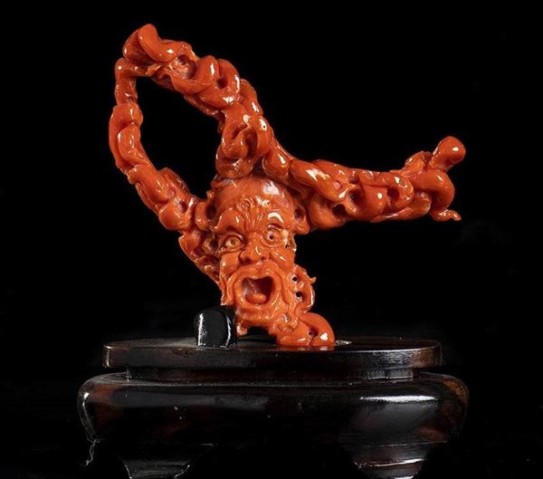 Scultura in corallo Cerasuolo...