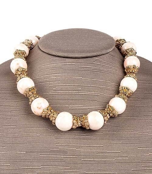 Girocollo in oro, corallo rosa e diamanti...  - Auction CORALLI, PERLE E CAMMEI: GIOIELLI E OGGETTI D’ARTE DALLA LIQUIDAZIONE DELL’AZIENDA MONDIAL CORAL DI TORRE DEL GRECO - Bertolami Fine Art - Casa d'Aste