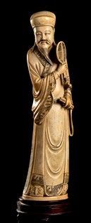 DIGNITARIO IN AVORIO
Cina, inizio del XX secolo...