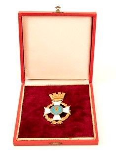 Medaglia di premiazione unione operaia Umberto I Napoli
Italia, inizi XX sec...  - Asta Fashion&Luxury, Memorabilia, Militaria, Medaglie e Ordini Cavallereschi - Bertolami Fine Art - Casa d'Aste