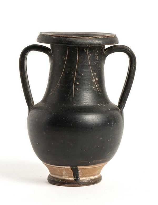 ANFORETTA A VERNICE NERA
Apulia, III secolo a.C.
alt. cm 15

Graffiti antichi, ...