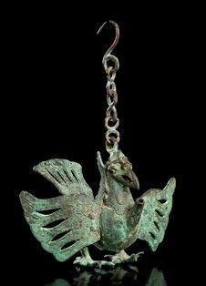 LUCERNA A OLIO IN BRONZO A FORMA DI GARUDA
Indonesia, stile Majapahit...  - Auction Arte asiatica e tribale - Bertolami Fine Art - Casa d'Aste