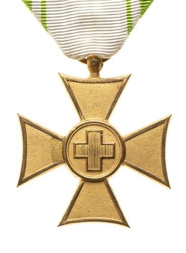 A LONG SERVICE CROSS OF THE CRI...  (CROCE ROSSA - ITALIA, REGNO...)  - GILT BRONZE, 37X37 MM - Auction Militaria, Medals and Orders of Chivalry - Bertolami Fine Art - Casa d'Aste