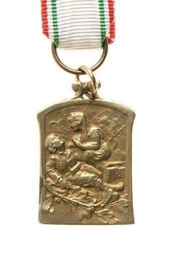 MEDAGLIA COMMEMORATIVA DELLA CRI NELLA GRANDE GUERRA...