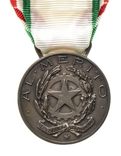 Croce al Merito della Croce Rossa