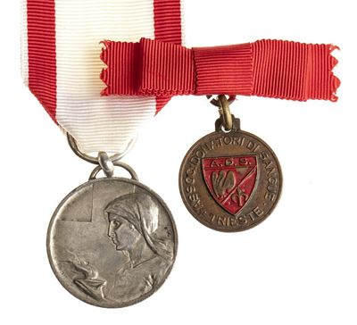 Medaglia al Merito della Croce Rossa e Medaglietta Donatori di Sangue di Triest