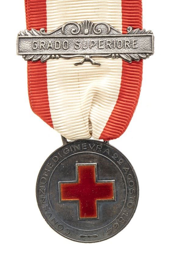 NURSING SCHOOL OF THE RED CROSS OF TURIN 1917...  (CROCE ROSSA - ITALIA, REGNO...)  - SILVER, 28 MM - Auction Militaria, Medals and Orders of Chivalry - Bertolami Fine Art - Casa d'Aste