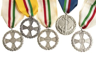 Lotto di Cinque Medaglie Militari