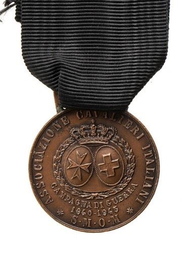 MEDAL FOR THE WAR CAMPAIGN 1940-45 SMOM...  (ORDINI E MEDAGLIE - ITALIA, SMOM...)  - BRONZE, 34 MM - Auction Militaria, Medals and Orders of Chivalry - Bertolami Fine Art - Casa d'Aste