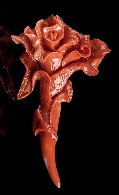 Scultura in corallo Cerasuolo...