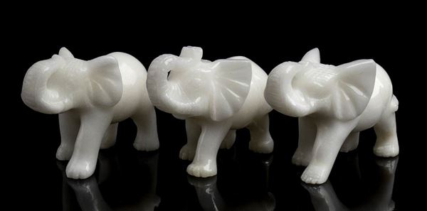 3 sculture in quarzo bianco...