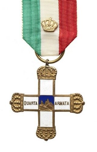CROSS OF THE FOURTH ARMY...  (ORDINI E MEDAGLIE - ITALIA, REGNO...)  - GOLDEN BRONZE AND ENAMELS, 50.4MM - Auction Militaria, Medals and Orders of Chivalry - Bertolami Fine Art - Casa d'Aste