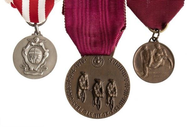 LOT OF THREE MEDALS...  (ORDINI E MEDAGLIE - ITALIA, REGNO...)  - BRONZE, SILVER, DIFFERENT SIZES - Auction Militaria, Medals and Orders of Chivalry - Bertolami Fine Art - Casa d'Aste