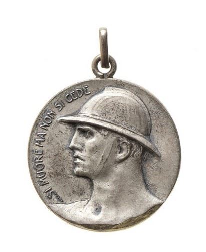 HEROIC INFANT MEDAL IN CASE...  (ORDINI E MEDAGLIE - ITALIA, REGNO...)  - silver, 28 MM - Auction Militaria, Medals and Orders of Chivalry - Bertolami Fine Art - Casa d'Aste