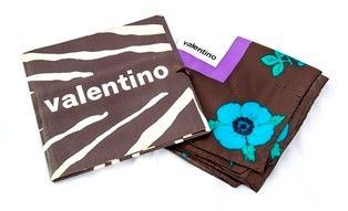 VALENTINO  FOULARD VINTAGE...  - Auction Fashion & Luxury, Memorabilia e Militaria - Bertolami Fine Art - Casa d'Aste