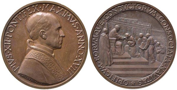 CITTA' DEL VATICANO. Pio XII (1939-1958). Medaglia Anno XVIII "Festa del lavoro...  - Asta Monete e medaglie moderne Italiane ed Estere - Bertolami Fine Art - Casa d'Aste