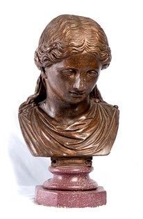 Busto italiano in gesso raffigurante volto di donna -  XX secolo...  - Asta  Mobili e Oggetti d'arte dal XVII all'inizio del XX secolo - Bertolami Fine Art - Casa d'Aste