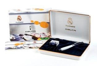 DELTA Real Madrid: penna stilografica edizione limitata, pennino M in oro 18k...