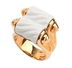Anello in oro con inserti in ceramica bianca - manifattura BULGARI, collezione ...