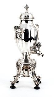 Samovar francese in argento - Parigi inizio XX secolo, maestri argentieri A. GO...  - Asta Gioielli, orologi, argenti, penne ed altri oggetti d'arte e da collezione. - Bertolami Fine Art - Casa d'Aste