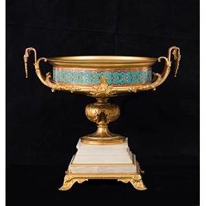 Coppa francese Napoleone III in bronzo dorato, cloisonné e onice -  XIX secolo,...  - Auction  Mobili e Oggetti d'arte dal XVII all'inizio del XX secolo - Bertolami Fine Art - Casa d'Aste