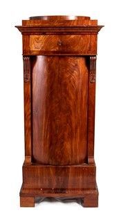 Mobiletto Biedermeier danese a colonna - XIX secolo...  - Auction  Mobili e Oggetti d'arte dal XVII all'inizio del XX secolo - Bertolami Fine Art - Casa d'Aste