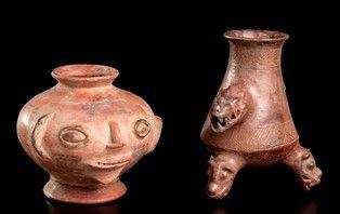 DUE CONTENITORI IN TERRACOTTA
stile precolombiano...  - Auction Arte Asiatica, Africana e Precolombiana - Bertolami Fine Art - Casa d'Aste