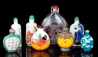 OTTO SNUFF BOTTLES IN MATERIALI DIVERSI
Cina, XX secolo...  - Asta Arte Asiatica, Africana e Precolombiana - Bertolami Fine Art - Casa d'Aste