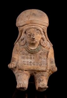Sacerdote in Ceramica