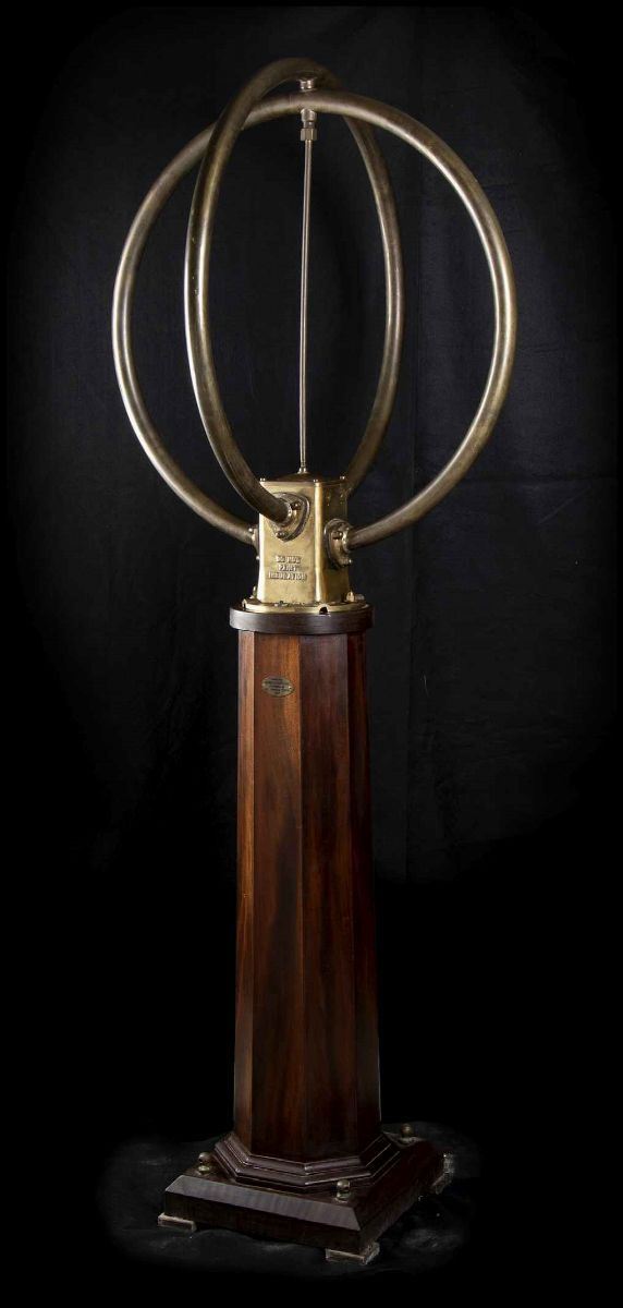 Protractor Radio Antenna