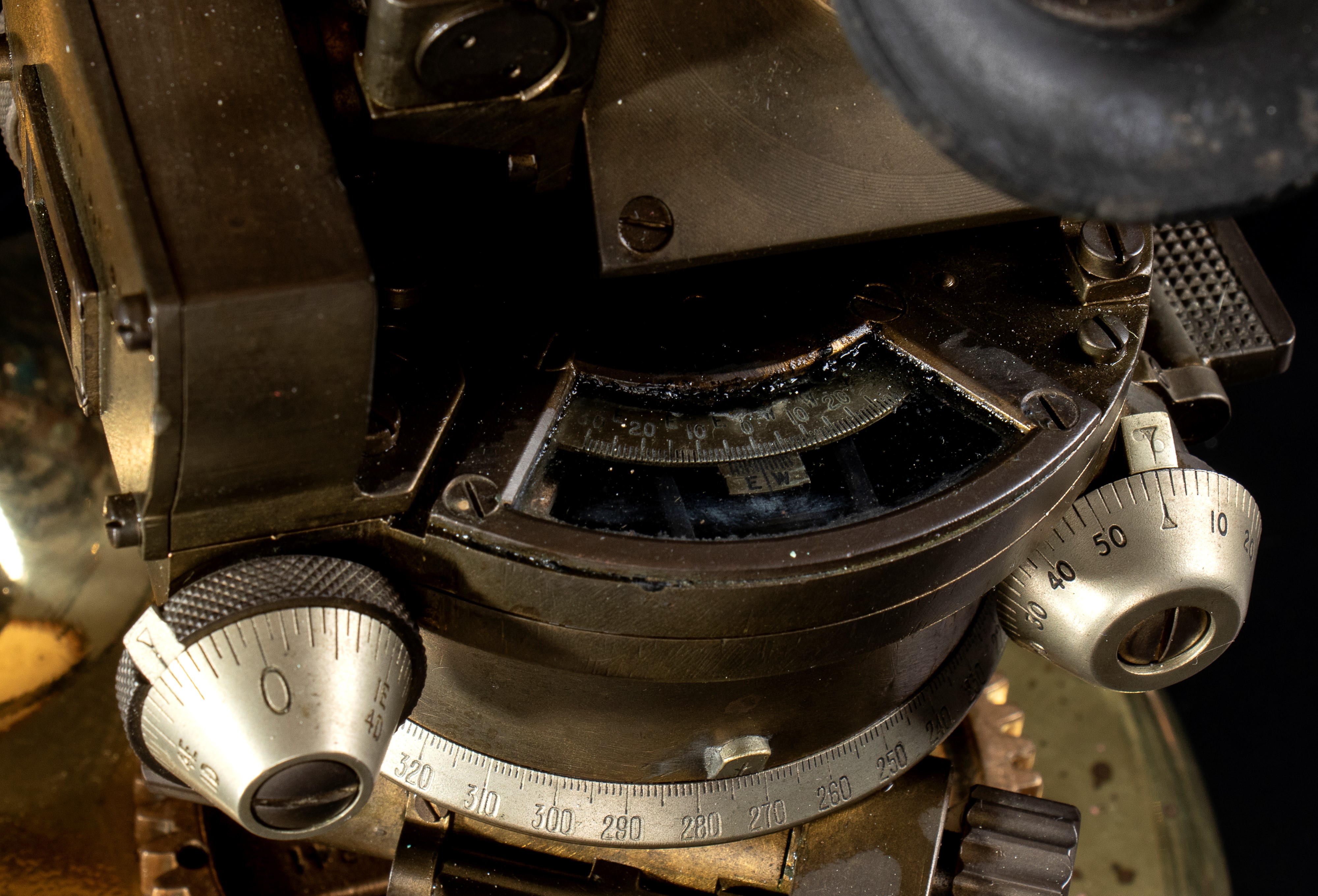 Lampada con clinometro