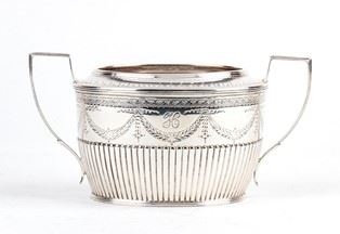 English Victorian sterling silver Sugar Basket - London 1883, marks of argentie...