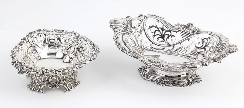 Due Cestini Vittoriani Inglesi in Argento - Londra 1896, Maestri Argentieri Thomas Alfred Slater,...