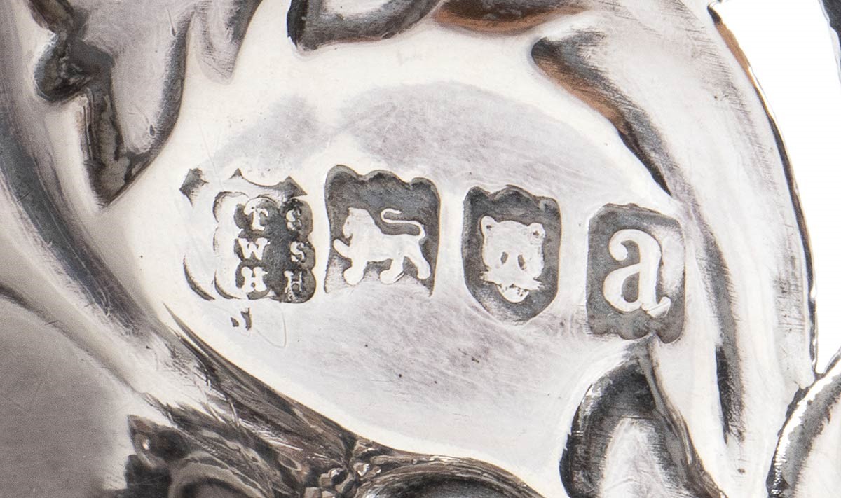 Due Cestini Vittoriani Inglesi in Argento - Londra 1896, Maestri Argentieri Thomas Alfred Slater,...