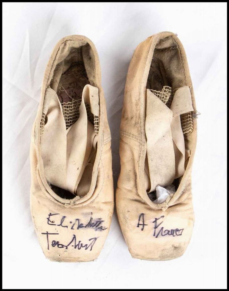 Terabust, Elisabetta - Scarpe da Danza Autografate