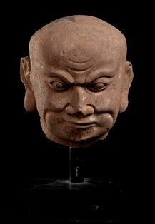 Cina, dinastia Ming

La divinità raffigurata con il capo rasato, globi ocularI,...